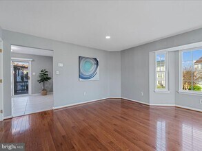 564 Radford Terrace NE in Leesburg, VA - Building Photo - Building Photo