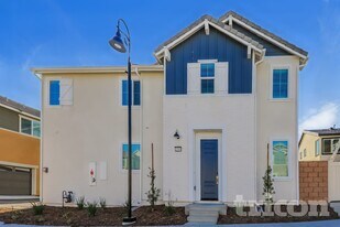 31569 Dwight Dr in Menifee, CA - Building Photo