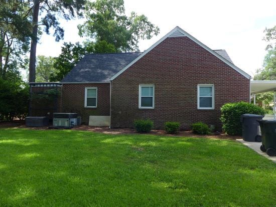 1103 E Mulberry St in Goldsboro, NC - Building Photo - Building Photo