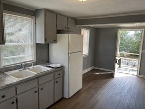 108 Pitt St in Fayetteville, NC - Building Photo - Building Photo