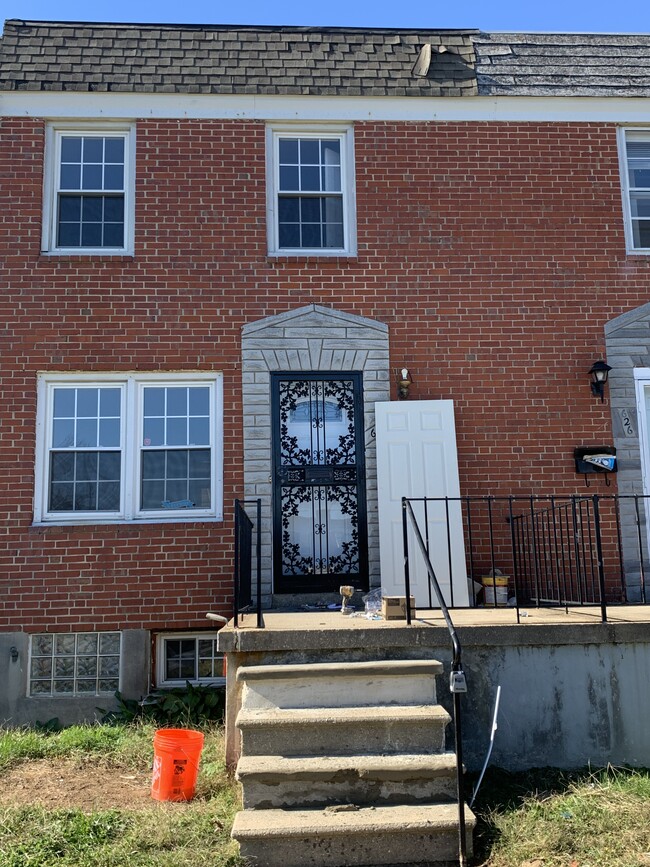 property at 628 Lucia Ave
