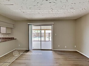 4130 W Mission Ln in Phoenix, AZ - Foto de edificio - Building Photo