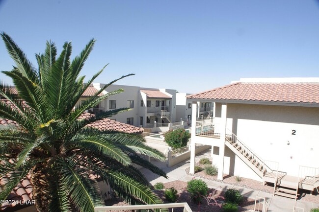 1989 Mesquite Ave, Unit 68 in Lake Havasu City, AZ - Building Photo - Building Photo
