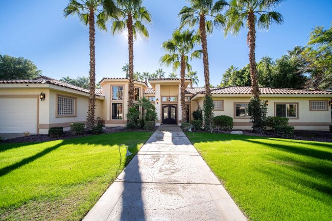 81955 Mountain View Ln in La Quinta, CA - Foto de edificio - Building Photo