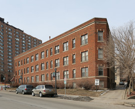 Kenwood Court Apartments in Minneapolis, MN - Building Photo - Building Photo