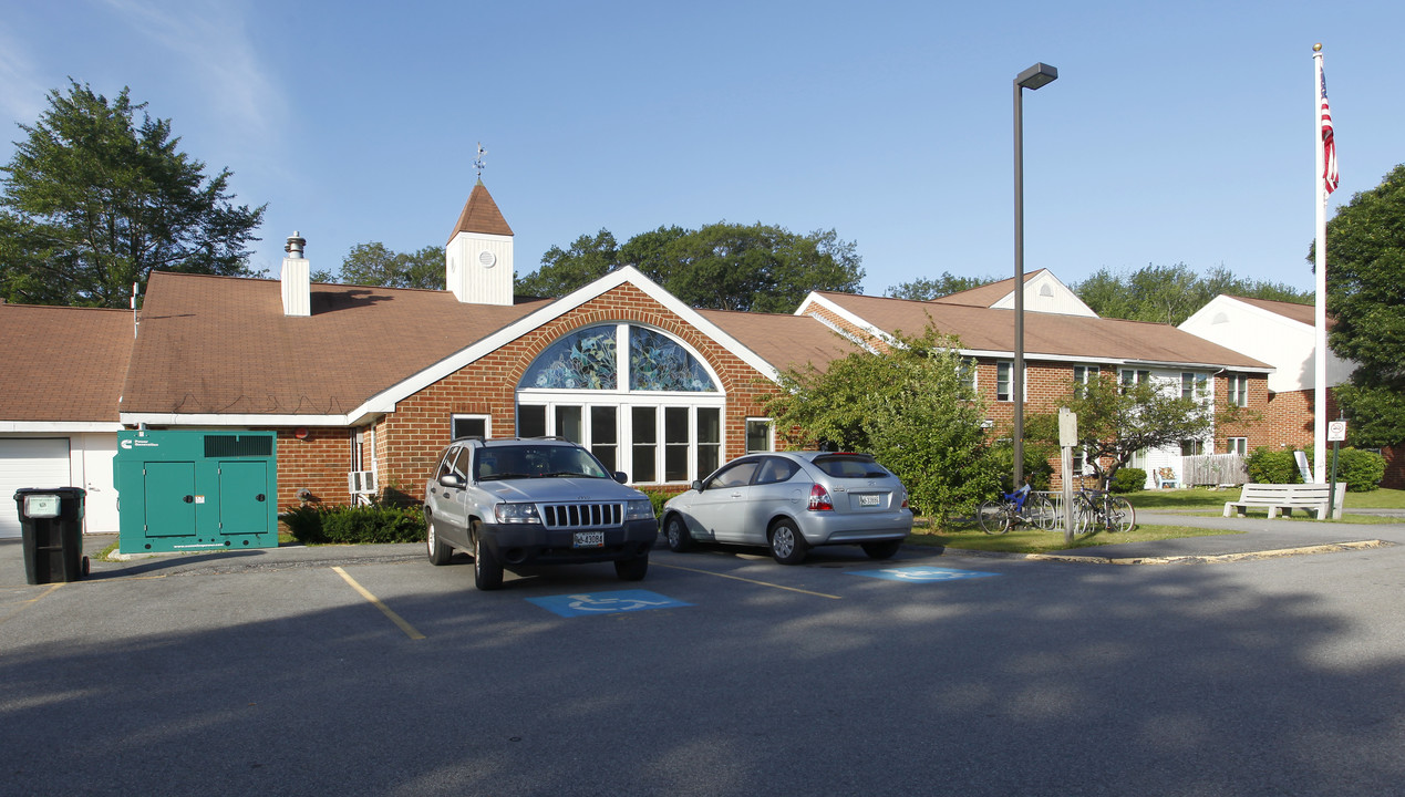 St. Cyr Court in South Portland, ME - Building Photo