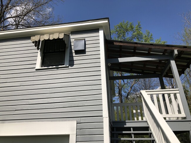 property at 1019 E 35th St