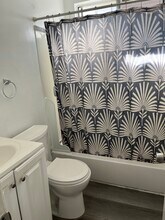 928 S Ford Blvd, Unit 928 s ford blvd in Los Angeles, CA - Building Photo - Building Photo