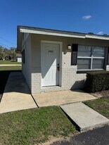 1711 NE 70th St in Ocala, FL - Building Photo