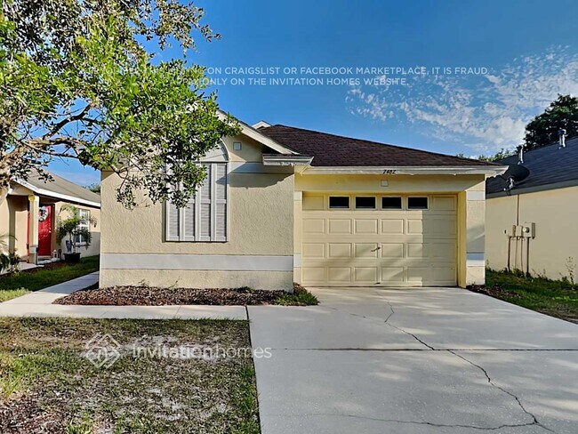 property at 7462 Oxford Garden Cir