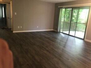 611 Pine Ridge Pl in Raleigh, NC - Building Photo - Building Photo