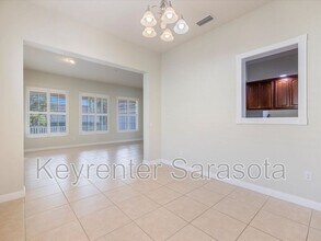 5994 Demarco Ct in Sarasota, FL - Building Photo - Building Photo