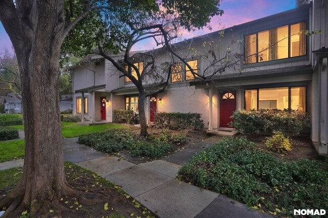 property at 4929 Flat Rock Cir