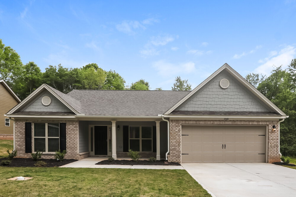 2068 Providence Rd in Statham, GA - Foto de edificio