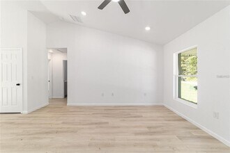 15388 SW 26th Pl in Ocala, FL - Building Photo - Building Photo