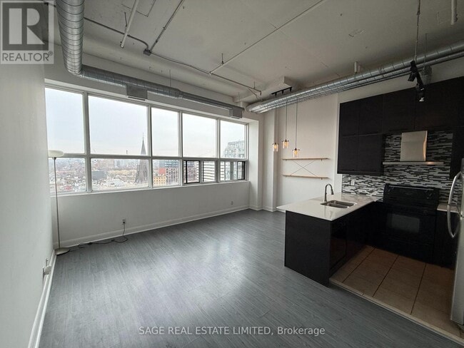 property at 700 King St W