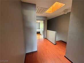 5457 Escondido St in Las Vegas, NV - Building Photo - Building Photo