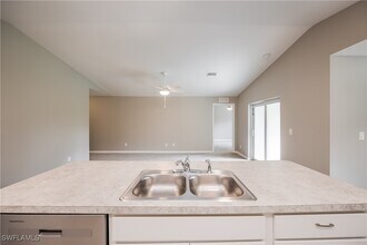 3317 63rd St W in Lehigh Acres, FL - Building Photo - Building Photo