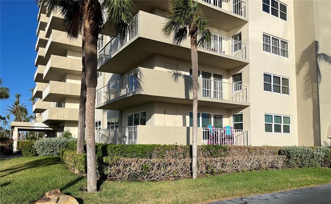 1621 Gulf Blvd in Clearwater, FL - Building Photo - Building Photo