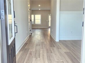 3039 Sweet Red Cir in Braselton, GA - Building Photo - Building Photo