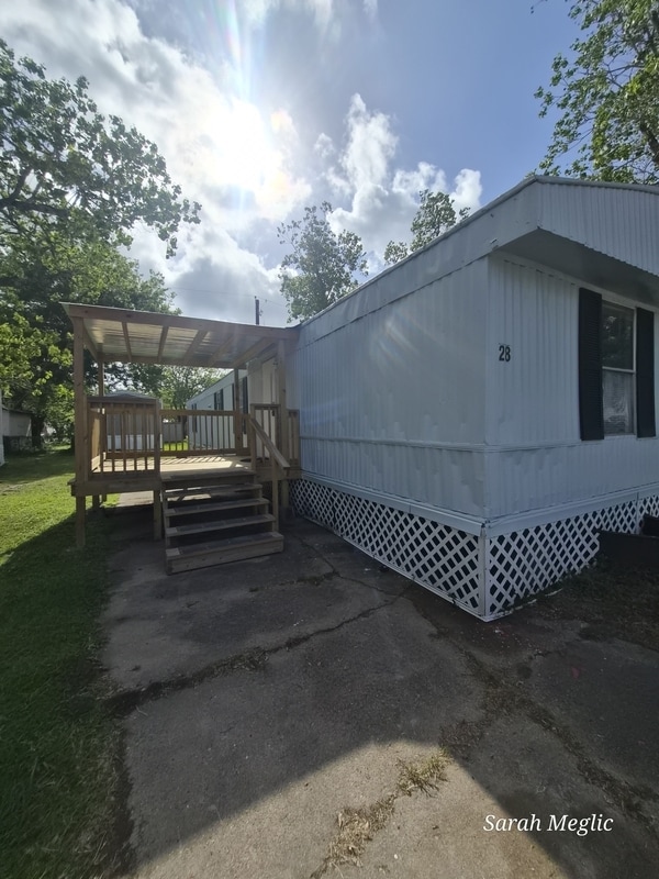 property at 775 Steele Rd