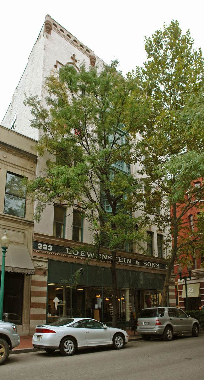 223-225 Capitol St in Charleston, WV - Building Photo - Building Photo