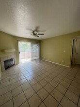 5235 Caspian Springs Dr in Las Vegas, NV - Building Photo - Building Photo