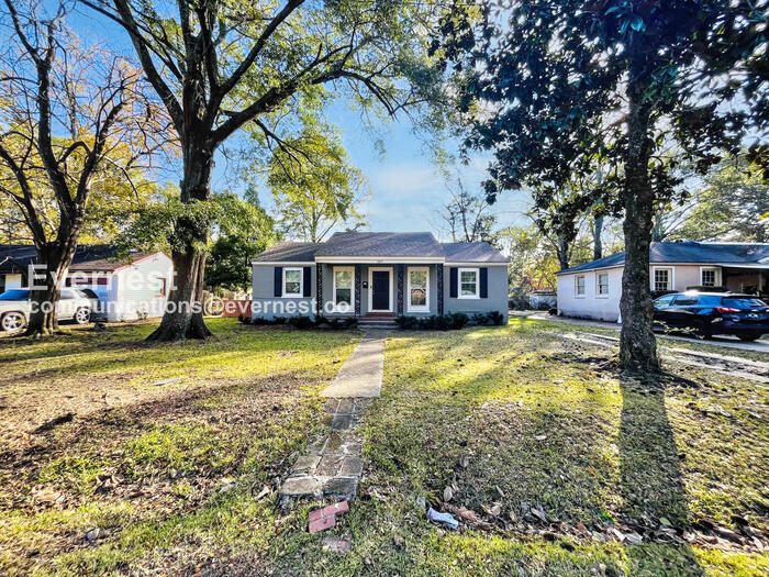 227 Broadmoor Dr in Jackson, MS - Foto de edificio