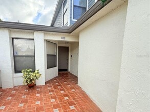 109 Lakepointe Cir in Kissimmee, FL - Building Photo - Building Photo