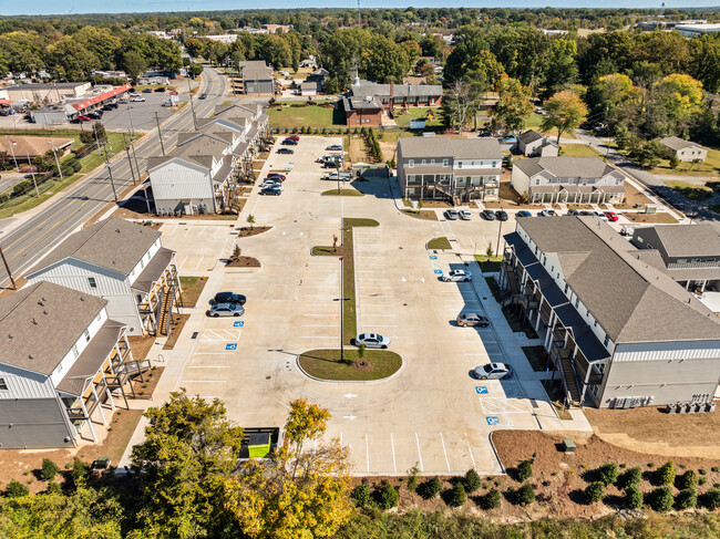 The Haven at Wake Luxury Homes in Winston-Salem, NC - Foto de edificio - Building Photo