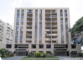 1415 Punahou St in Honolulu, HI - Building Photo