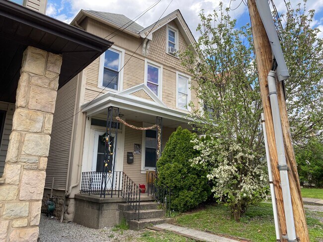 5437 Potter St in Pittsburgh, PA - Building Photo - Building Photo