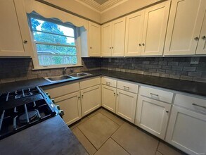 906 Avondale Rd in Montgomery, AL - Building Photo - Building Photo