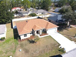 9 Raemond Ln in Palm Coast, FL - Building Photo - Building Photo