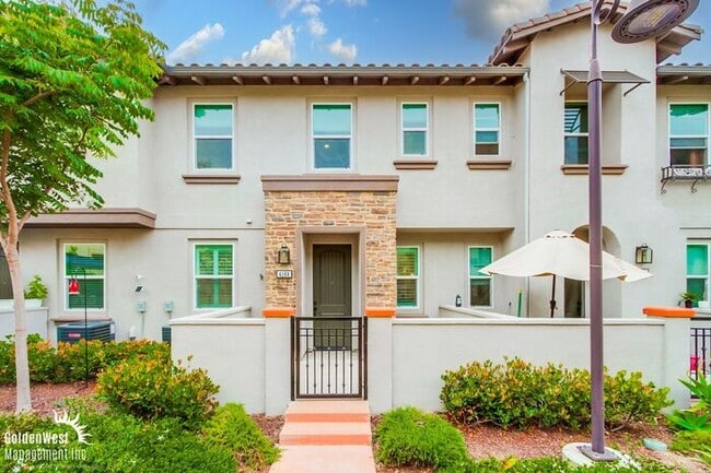 property at 4168 Sitio Cielo