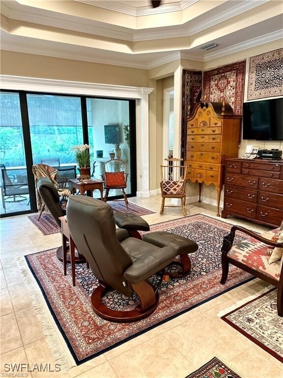 property at 9061 Isla Bella Cir
