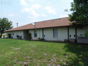 1904 Santa Barbara Blvd in Cape Coral, FL - Building Photo - Building Photo