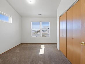 6305S Chapel Hill Blvd in Pasco, WA - Building Photo - Building Photo