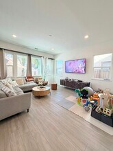 42 Redberry Loop in Brentwood, CA - Building Photo - Building Photo