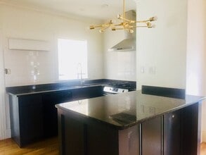 28 Ward St, Unit 1 in Boston, MA - Building Photo - Building Photo