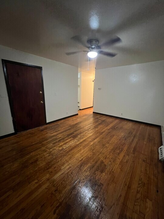 4957 N 46th St, Unit A in Milwaukee, WI - Foto de edificio