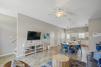 15216 Beach Way Dr in Corpus Christi, TX - Building Photo - Building Photo