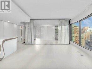 1033-1033 Hornby St in Vancouver, BC - Building Photo - Building Photo
