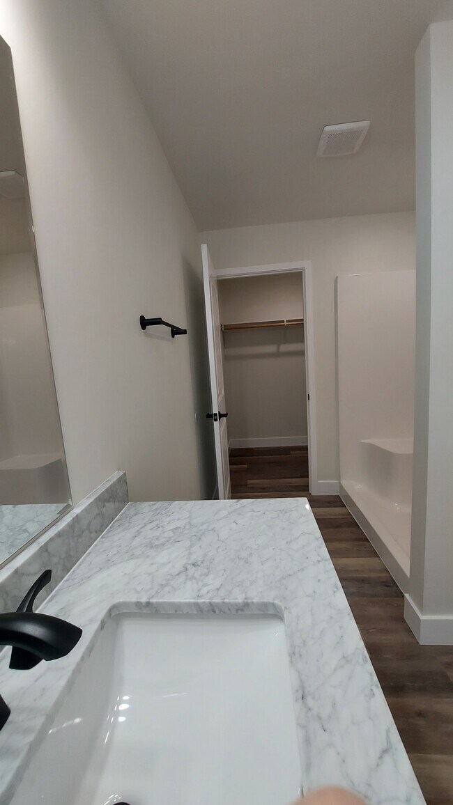 1723 Talon St in Moberly, MO - Building Photo - Building Photo