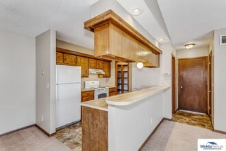 8914 E Bluestem St in Wichita, KS - Building Photo - Building Photo