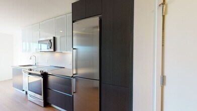 345 Harrison Ave in Boston, MA - Building Photo - Building Photo