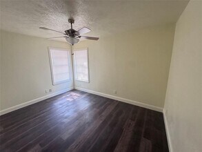10124 Homestead Rd in Houston, TX - Building Photo - Building Photo