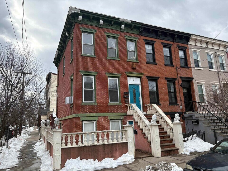 59 Lafayette St-Unit -G in Jersey City, NJ - Building Photo