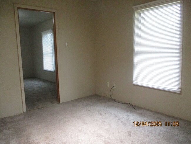 1116 E 1st St in Aberdeen, WA - Building Photo - Building Photo