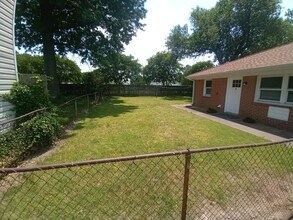 223 Woodview Ave-Unit -B in Norfolk, VA - Building Photo - Building Photo
